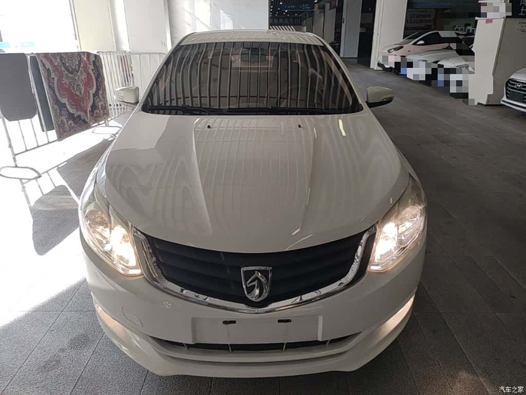 Wuling 630, 2015 3