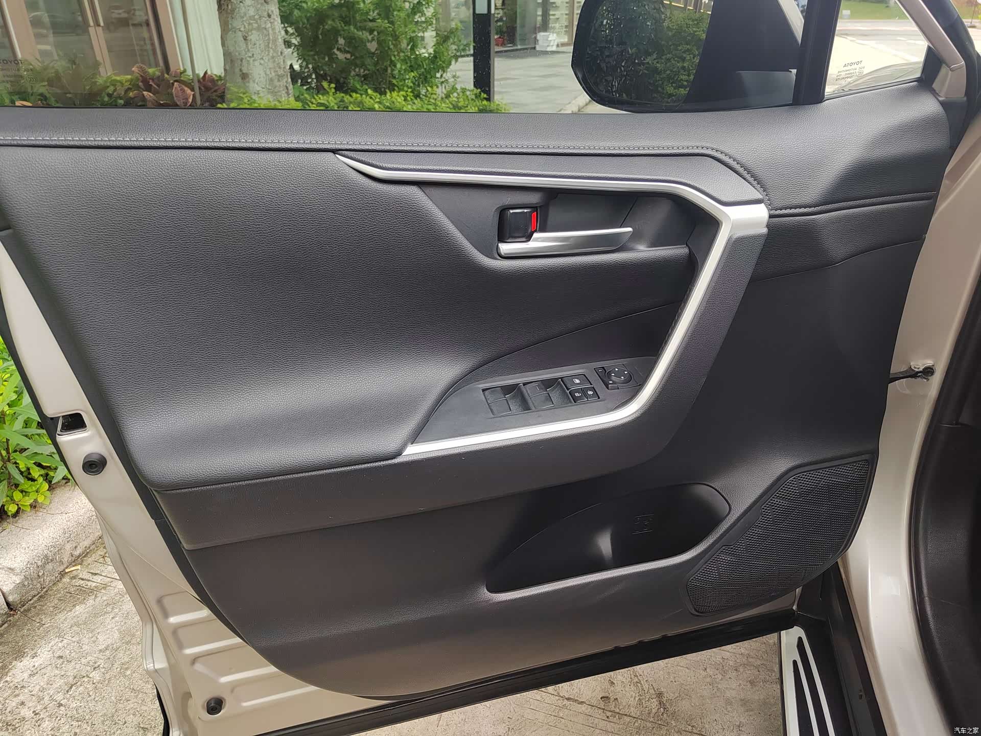 Toyota Wildlander, 2021 15