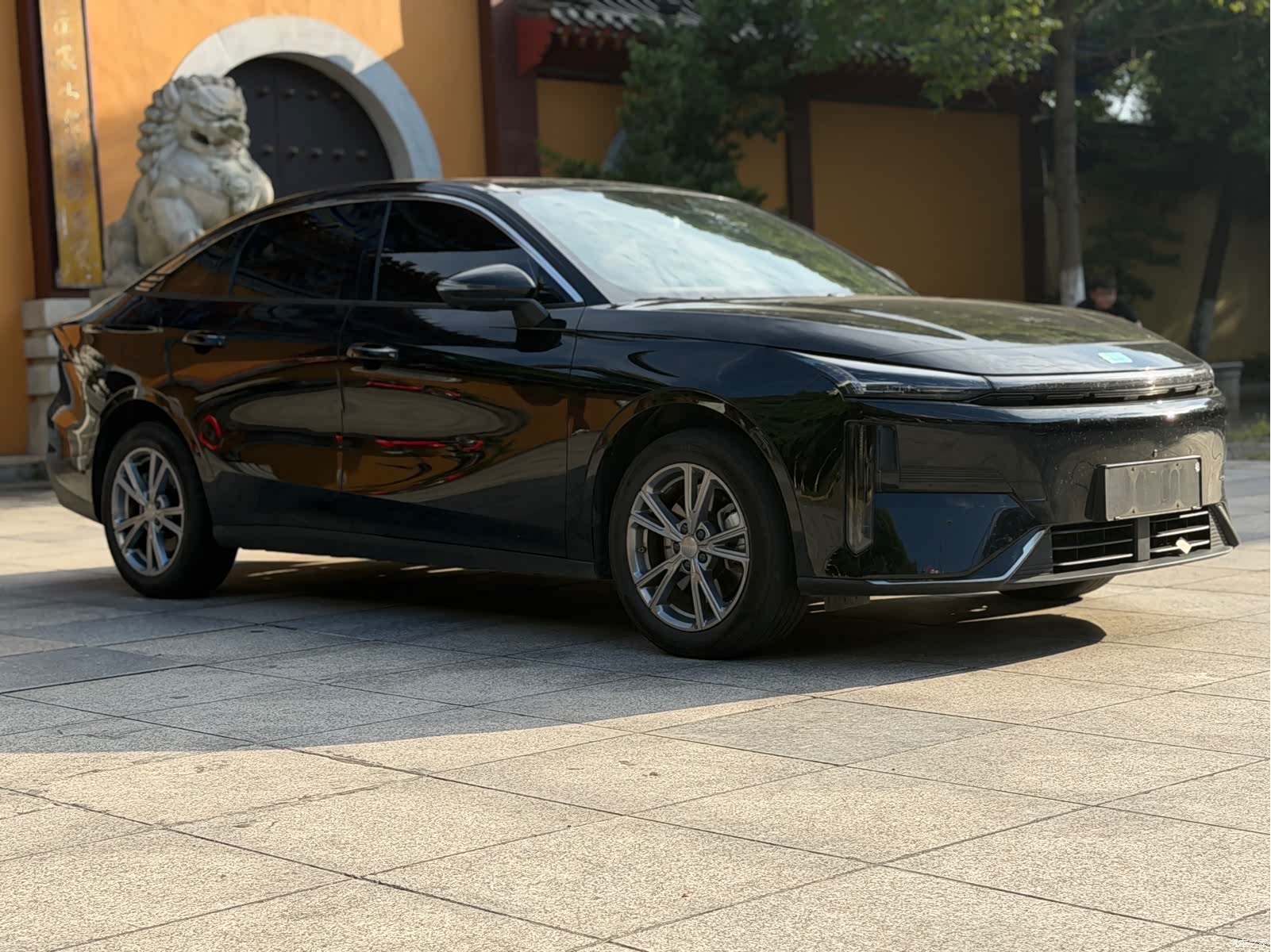 Geely Galaxy L6, 2025 3