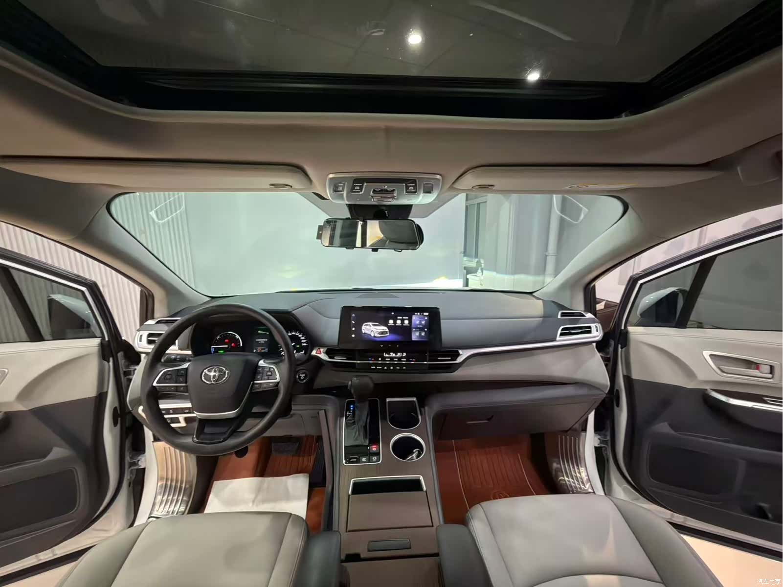 Toyota Sienna, 2024 13