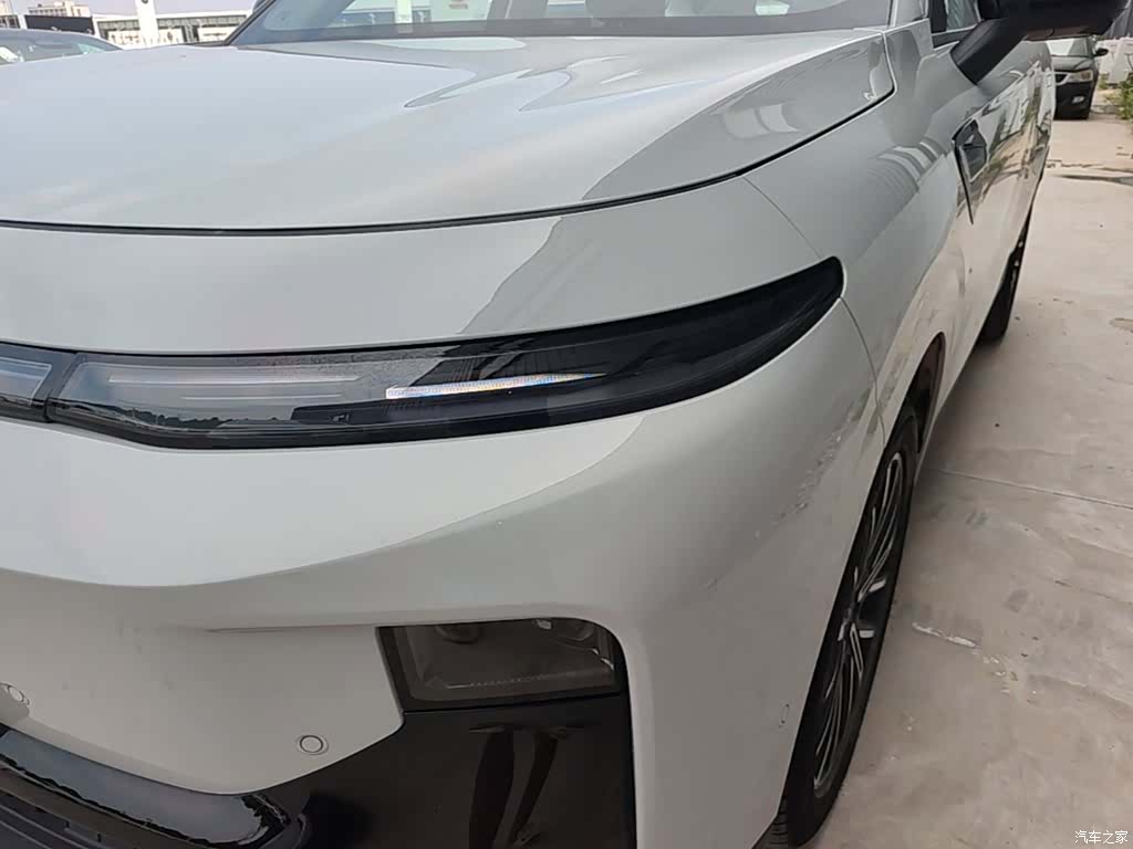 Leapmotor B10, 2025 24