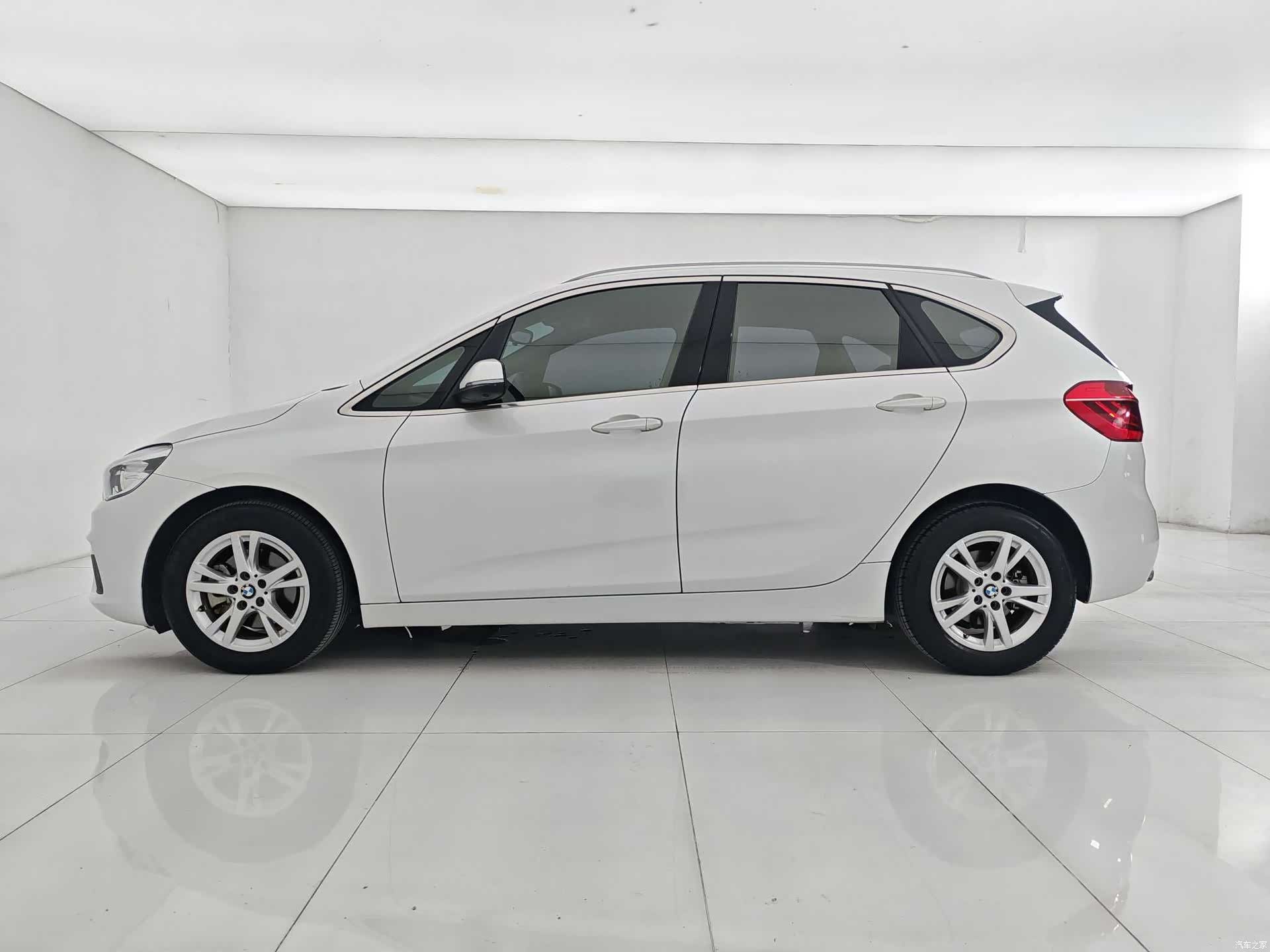 BMW 2 Series, 2018 4