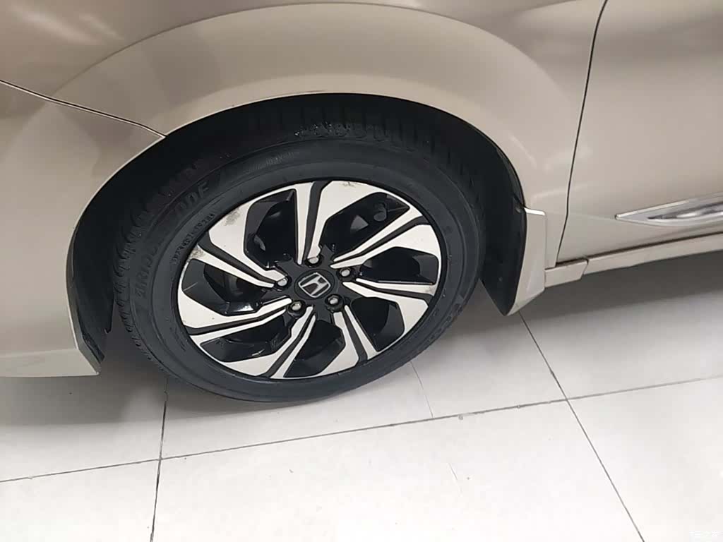 Honda Crider, 2017 23
