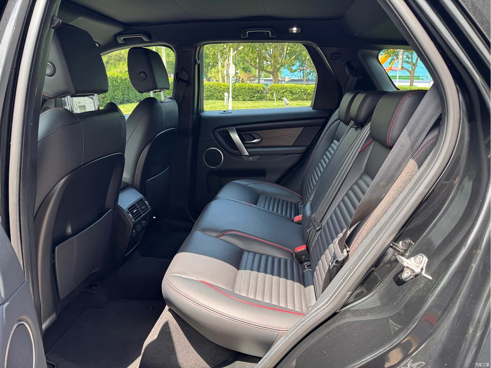 Land Rover Discovery, 2021 16