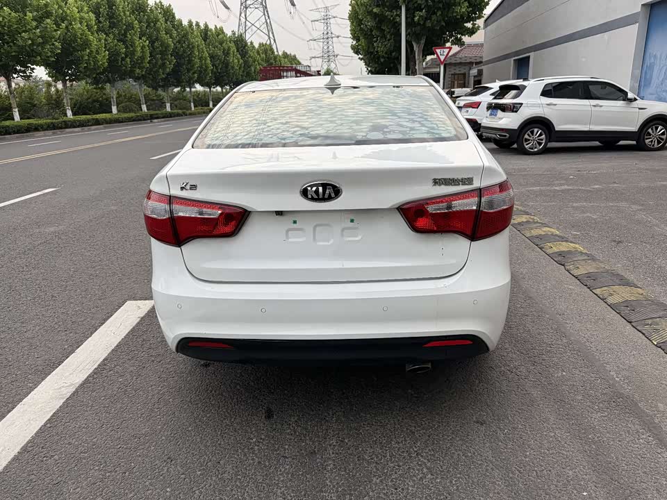 Kia K2