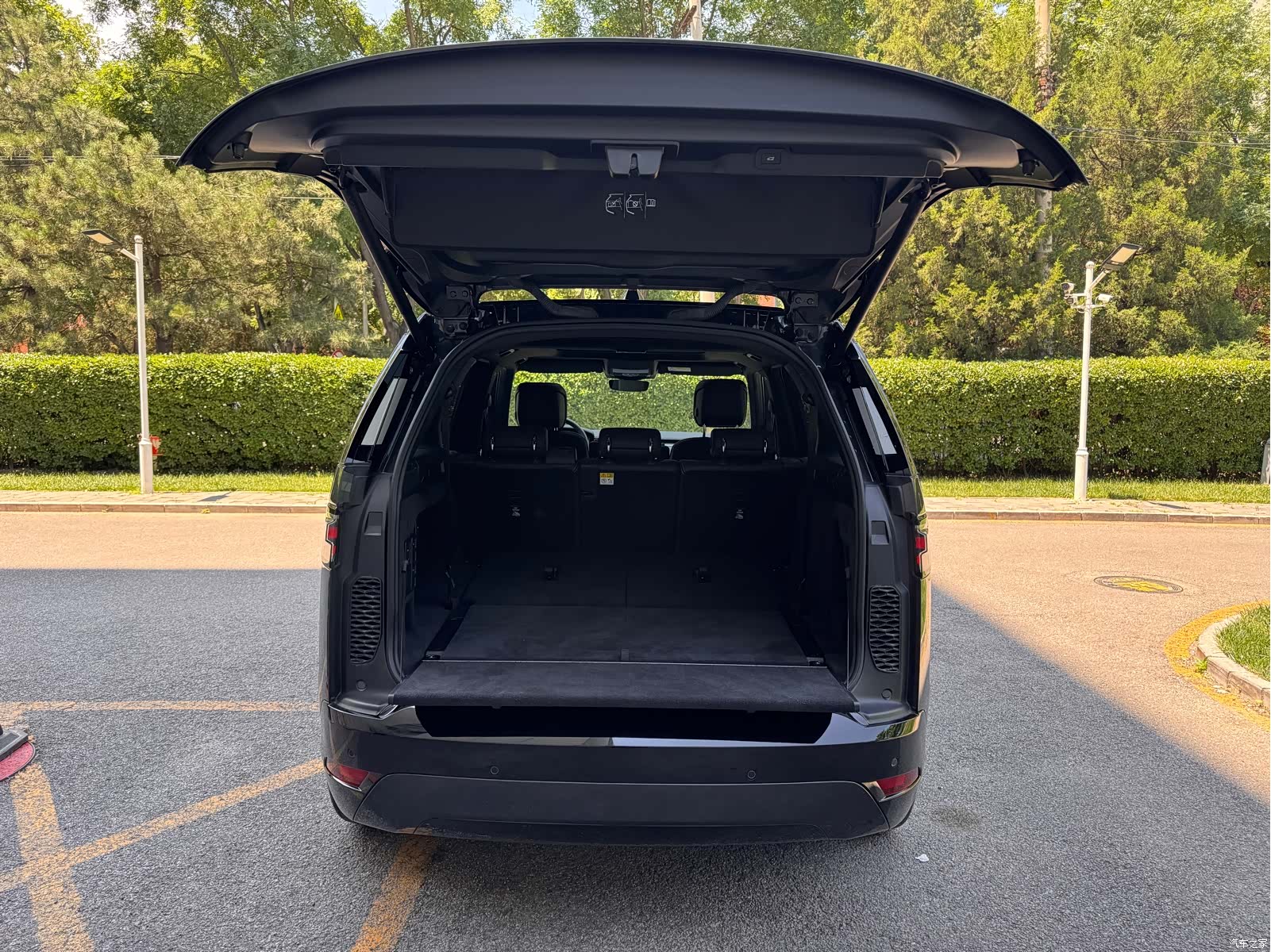Land Rover Discovery, 2025 6