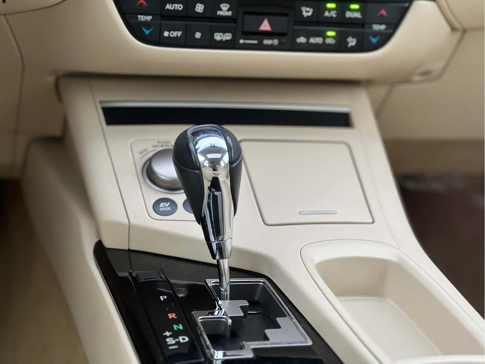 Lexus ES, 2013 15
