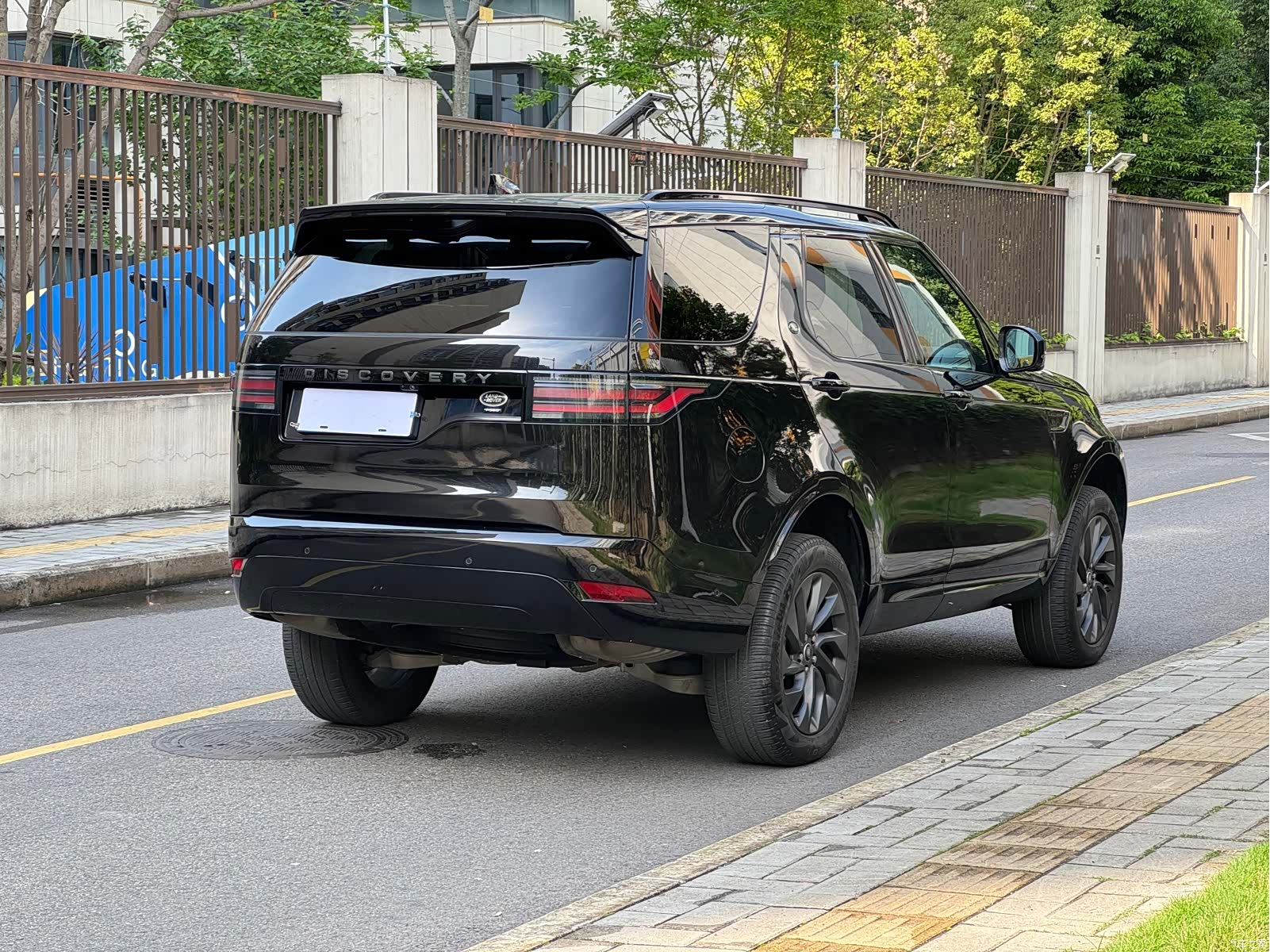 Land Rover Discovery, 2023 11
