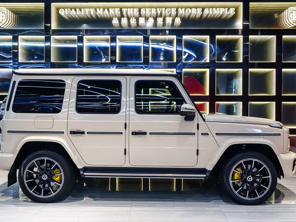 Mercedes-Benz G-class Mercedes-Benz G-class