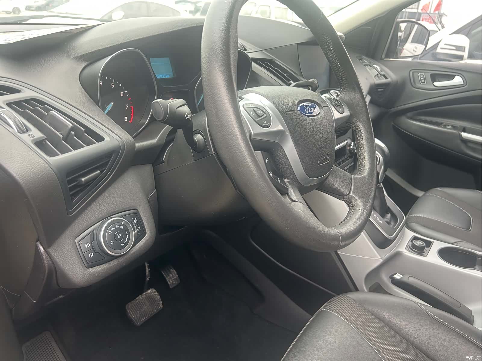 Ford Kuga, 2016 13