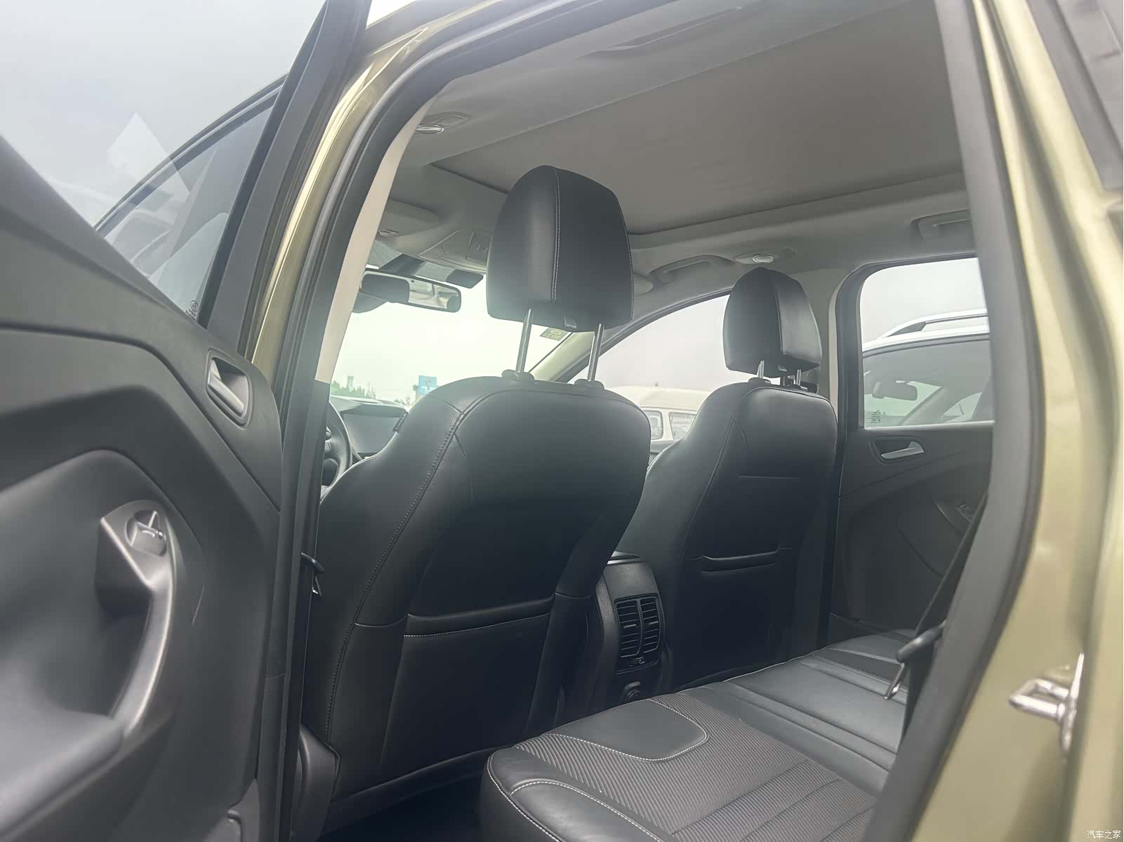 Ford Kuga, 2016 18