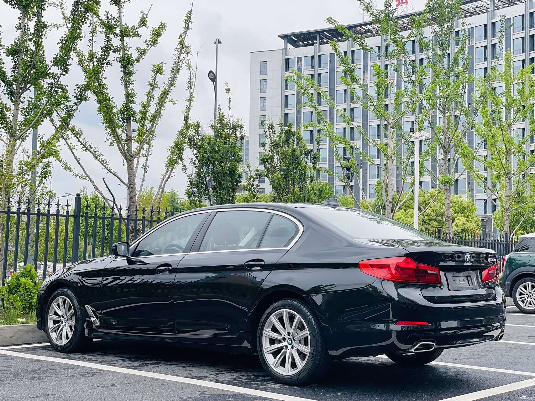 BMW 5 Series, 2017 9