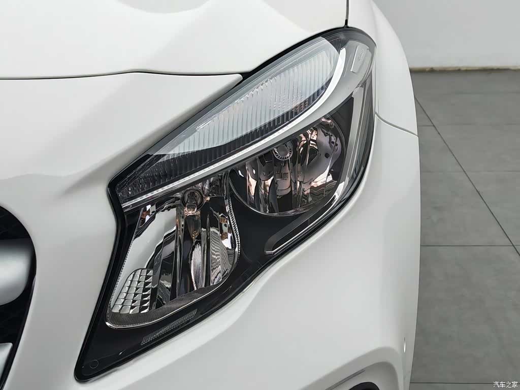 Mercedes-Benz GLA, 2019 7