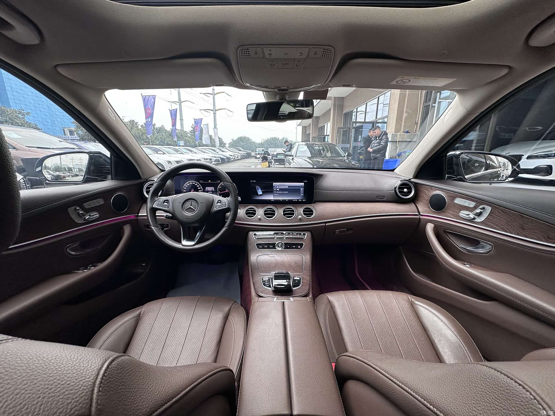 Mercedes-Benz E-Class, 2018 12