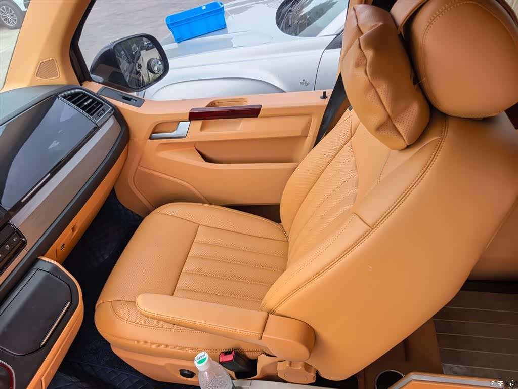 Volkswagen 7, 2017 12