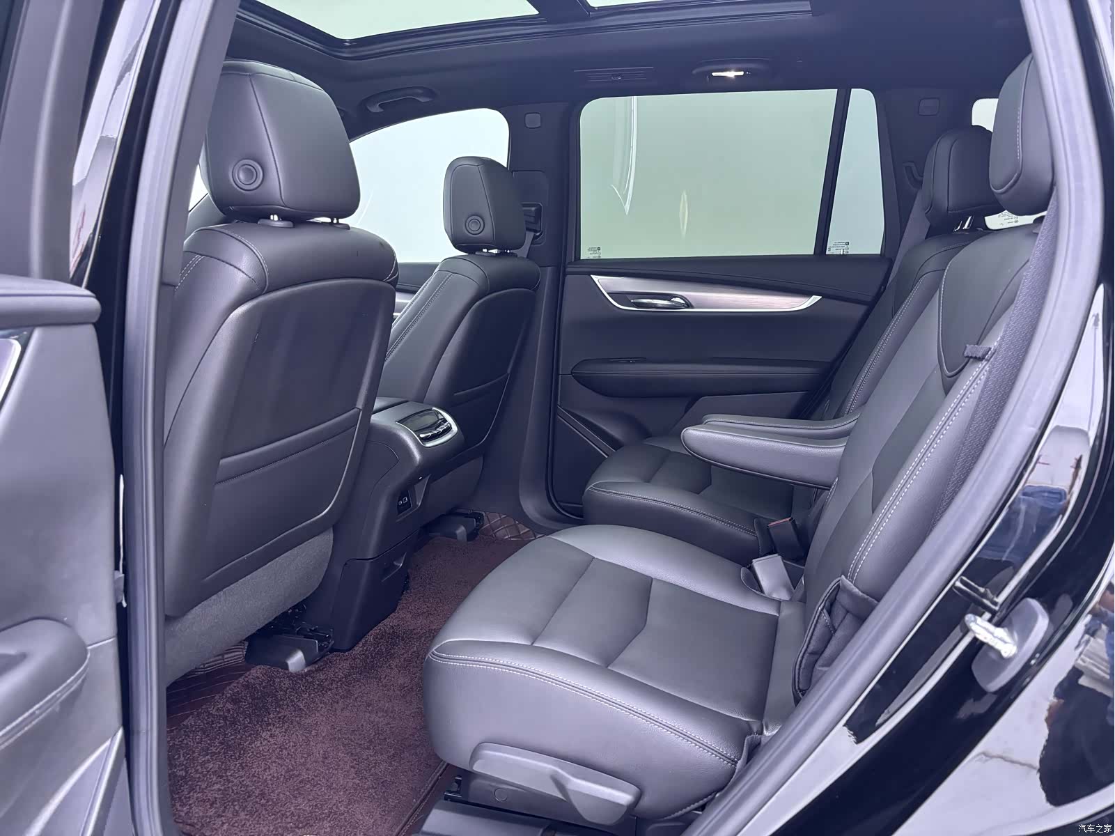 Cadillac XT6, 2023 12
