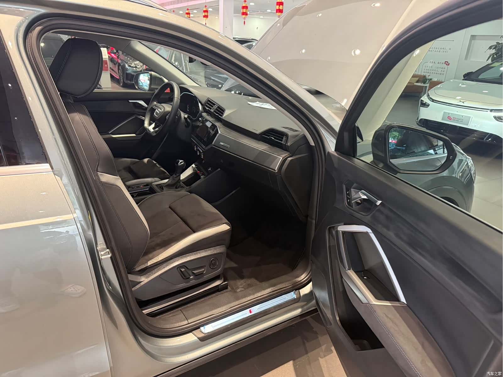 Audi Q3, 2023 9