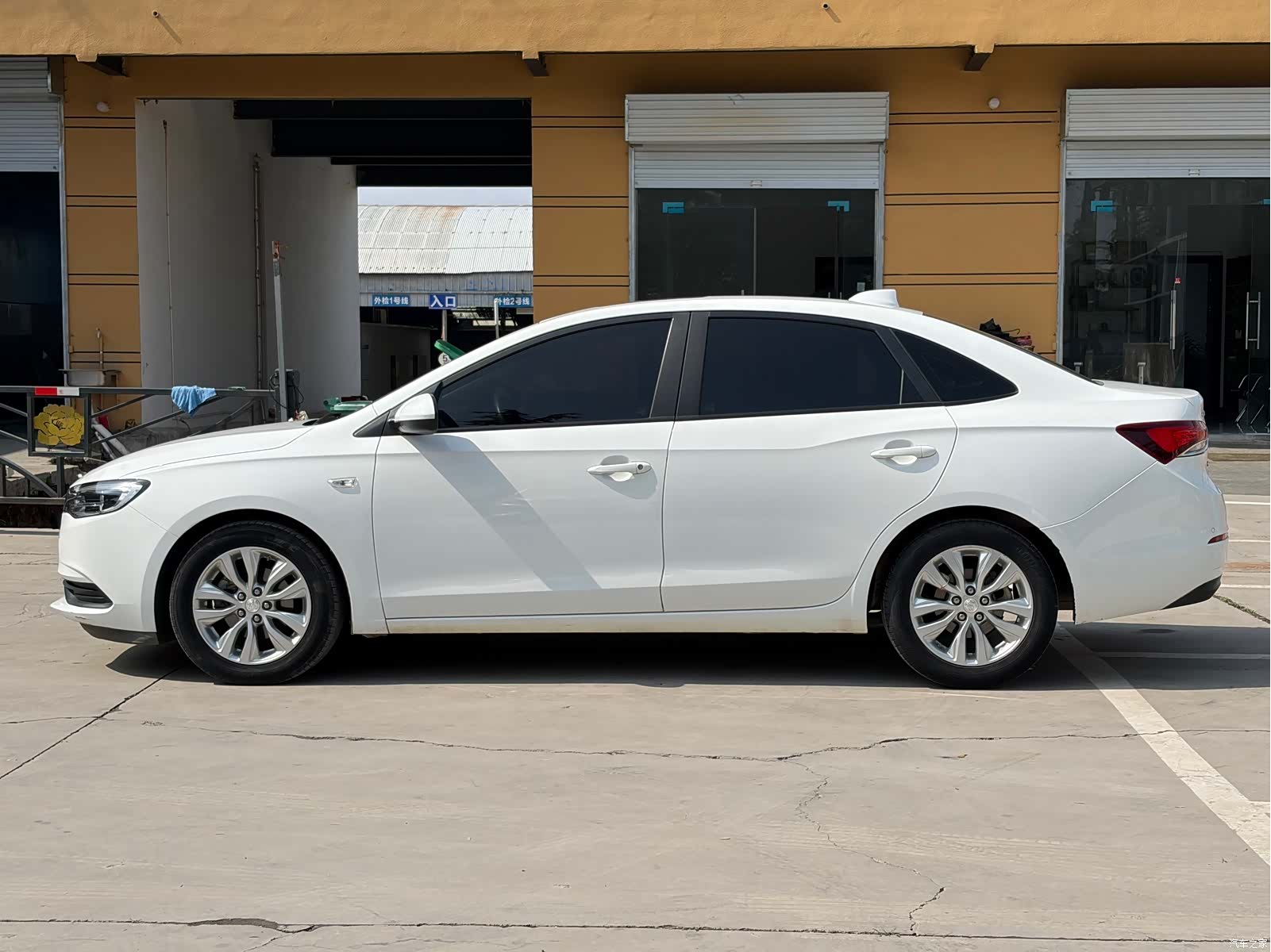 Buick V, 2018 15