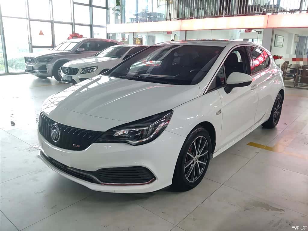Buick Verano, 2017 1