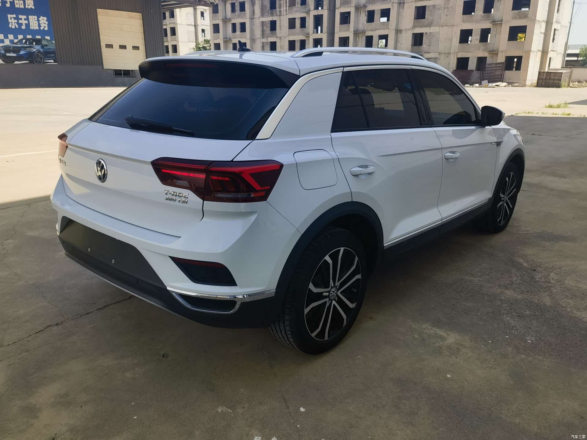 Volkswagen T-ROC, 2019 4