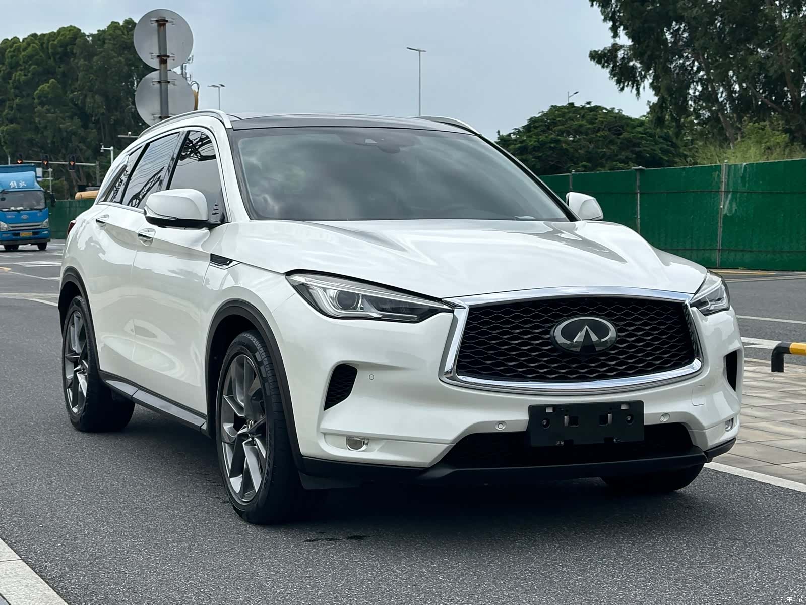 Infiniti QX50