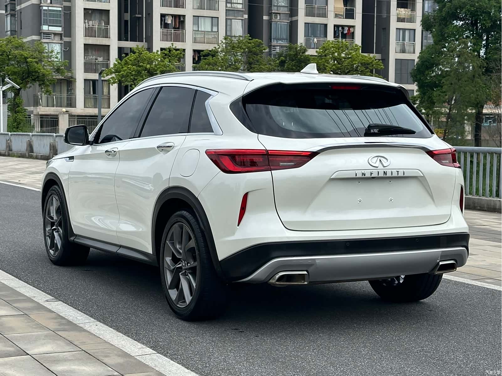 Infiniti QX50, 2018 4