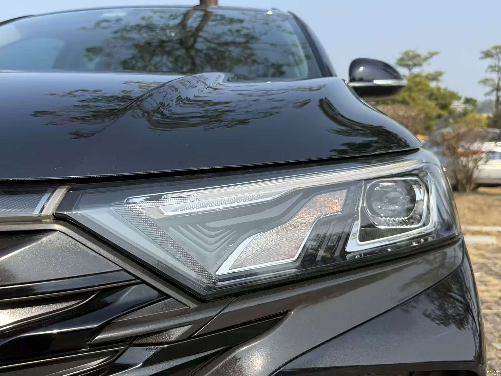 DongFeng AX7, 2023 4
