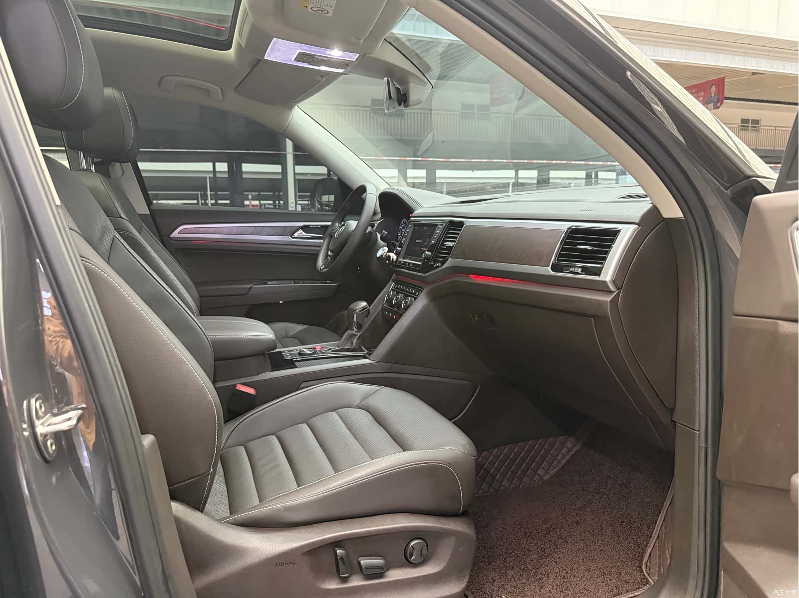 Volkswagen Teramont, 2017 21