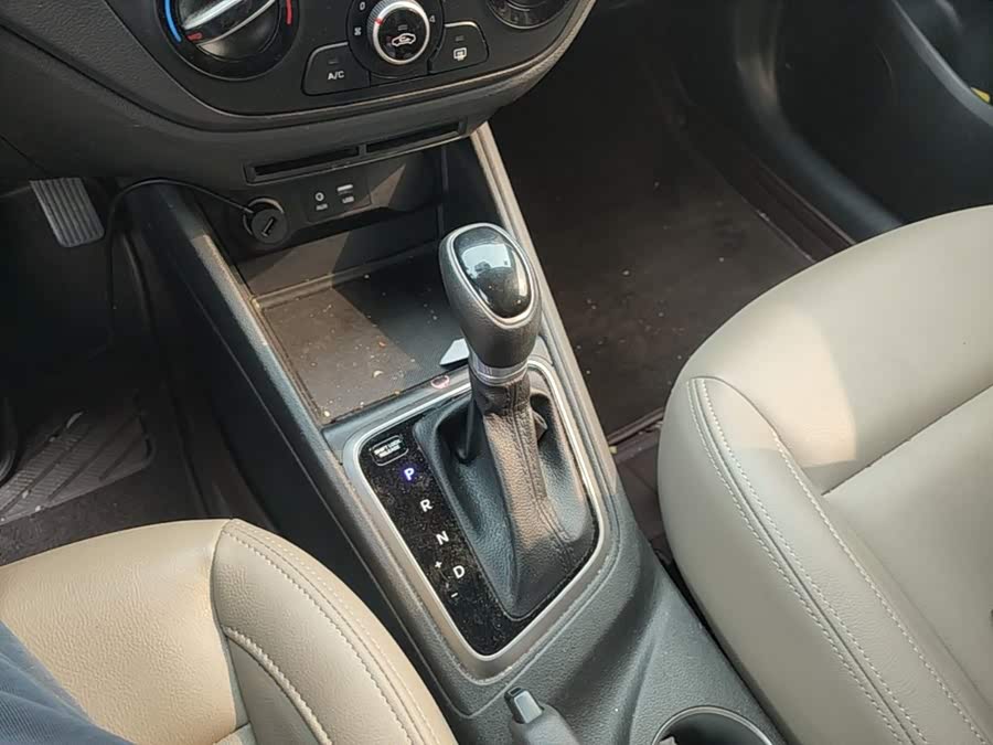 Hyundai Accent 2019, фото 14