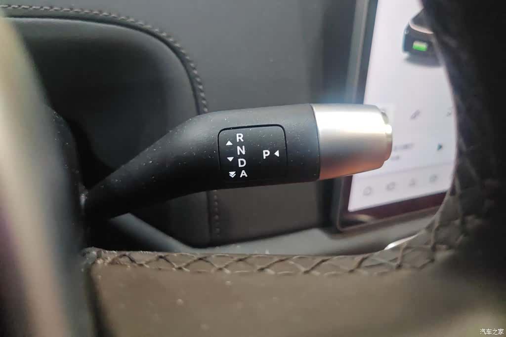 Li Auto L8, 2025 16