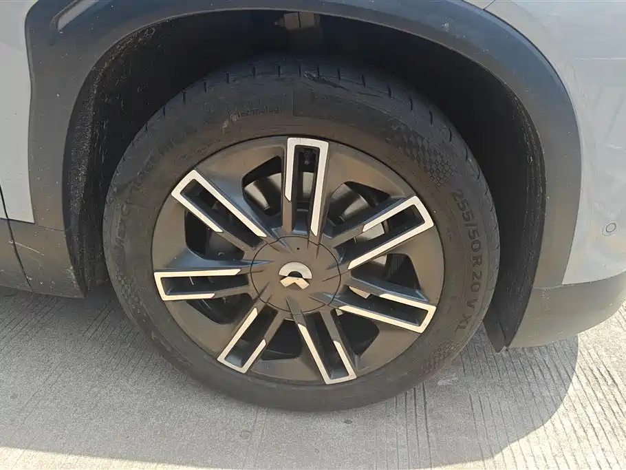 NIO EC6