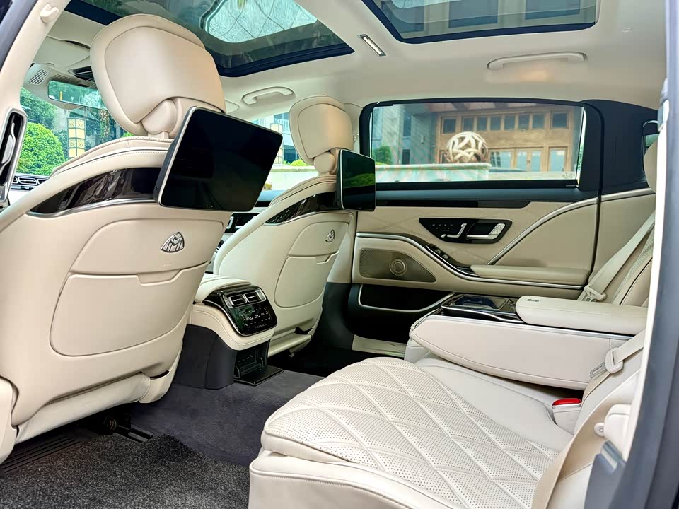 Mercedes-Benz Maybach S-class