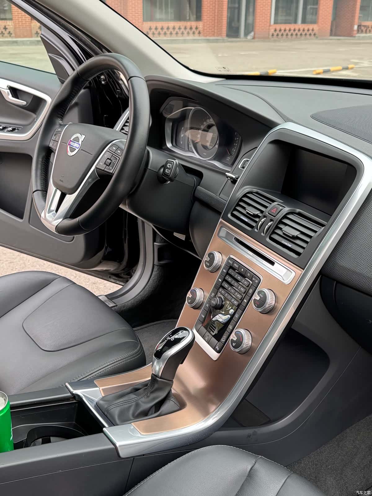 Volvo XC60, 2016 12