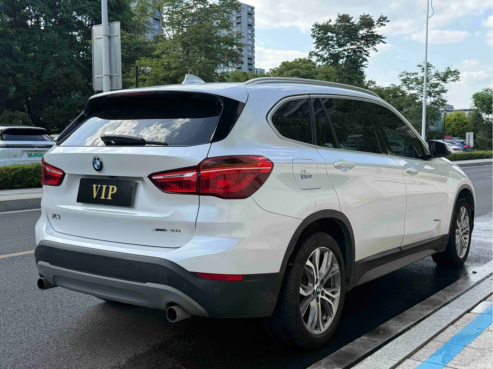 BMW X1, 2018 все фото
