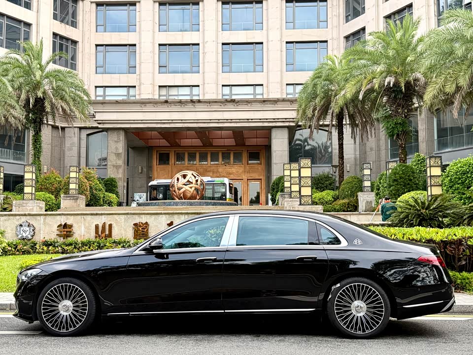 Mercedes-Benz Maybach S-class