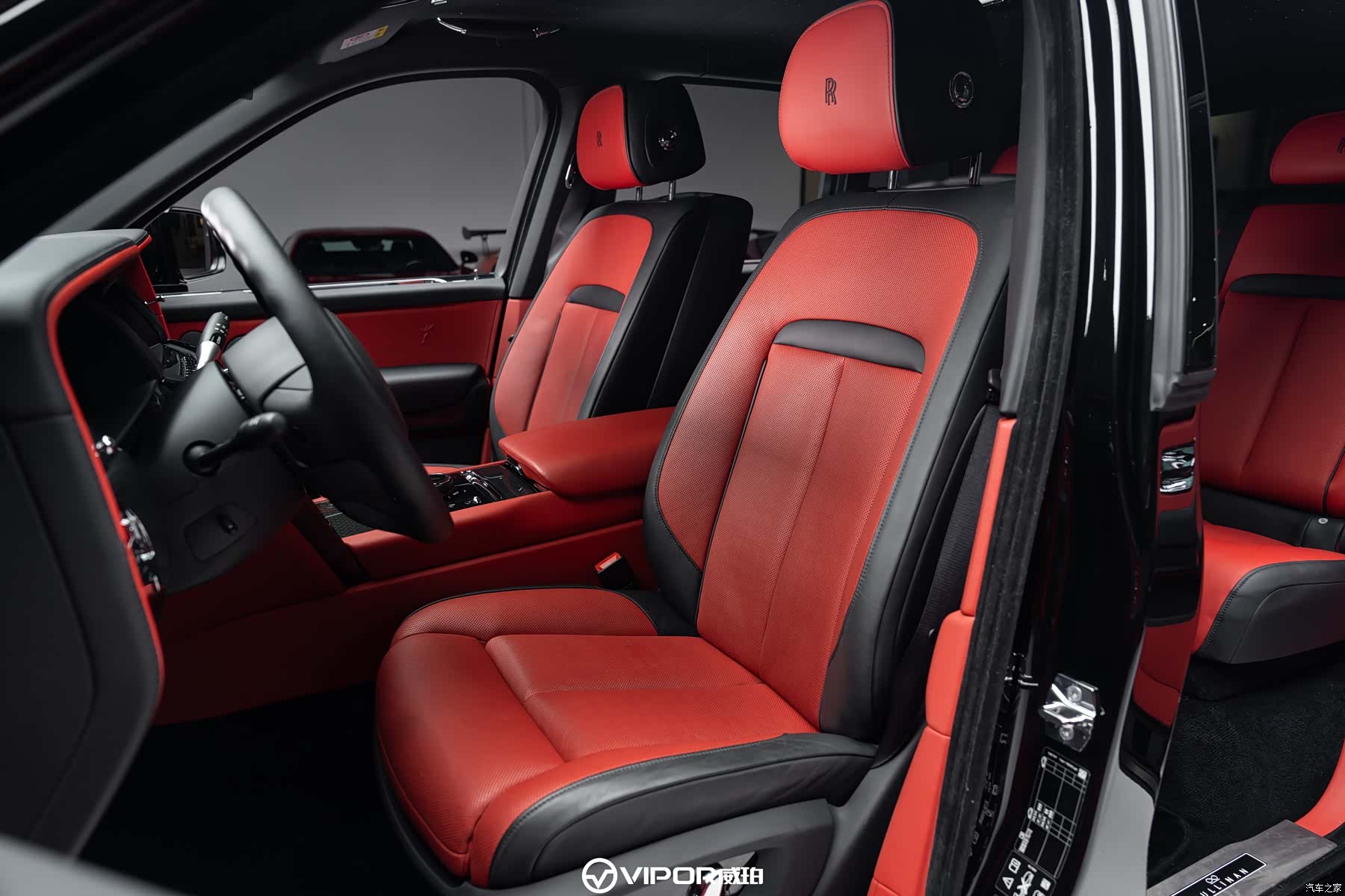 Rolls-Royce Cullinan, 2021 6