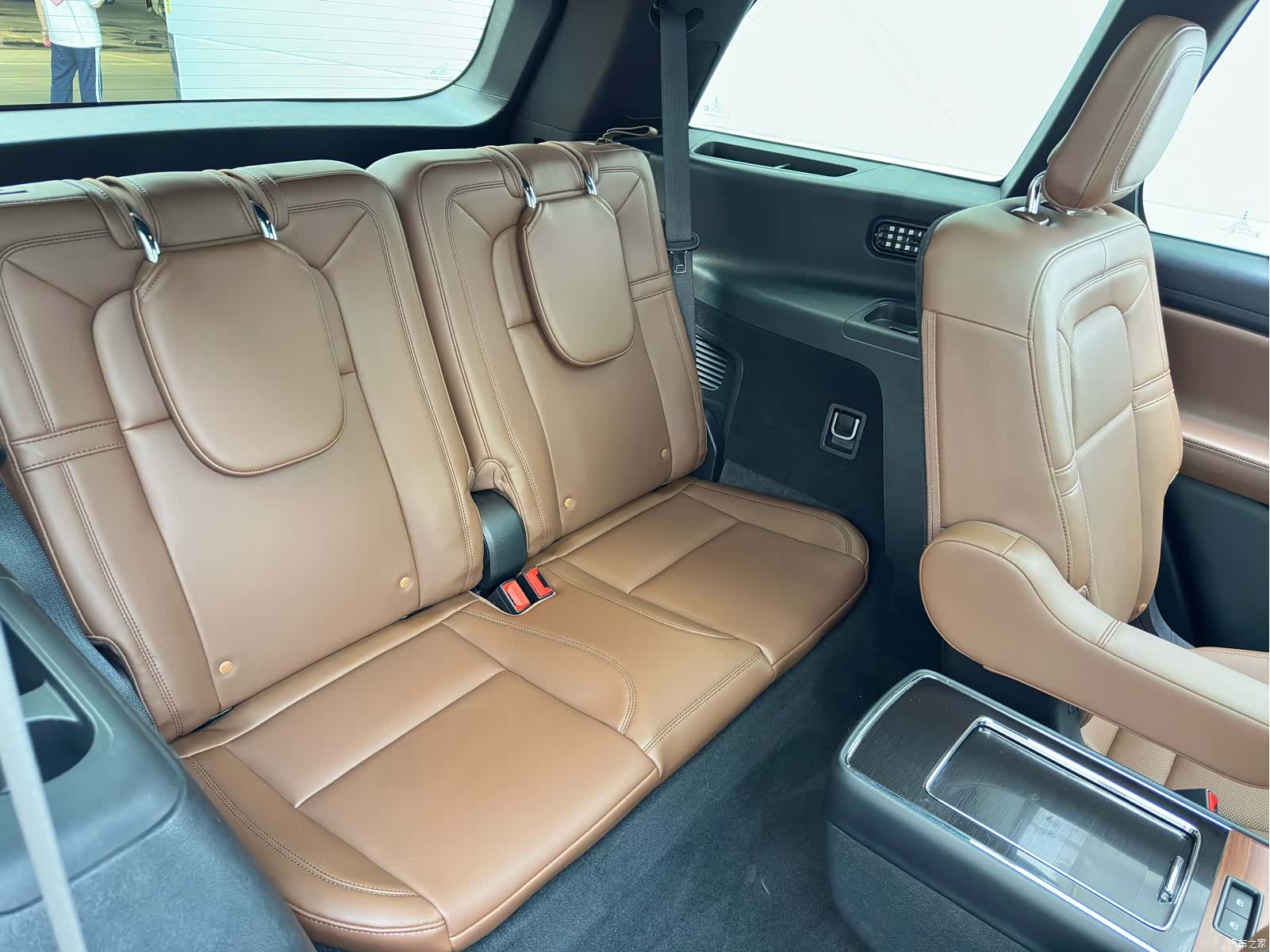 Lincoln Aviator, 2022 13