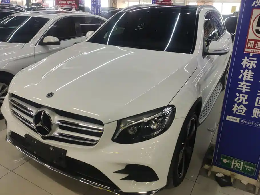 Mercedes-Benz GLC Mercedes-Benz GLC