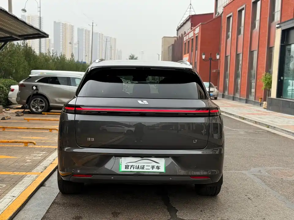 Li Auto Ideal L7