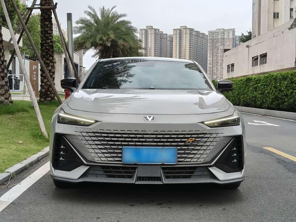 Changan UNI-V