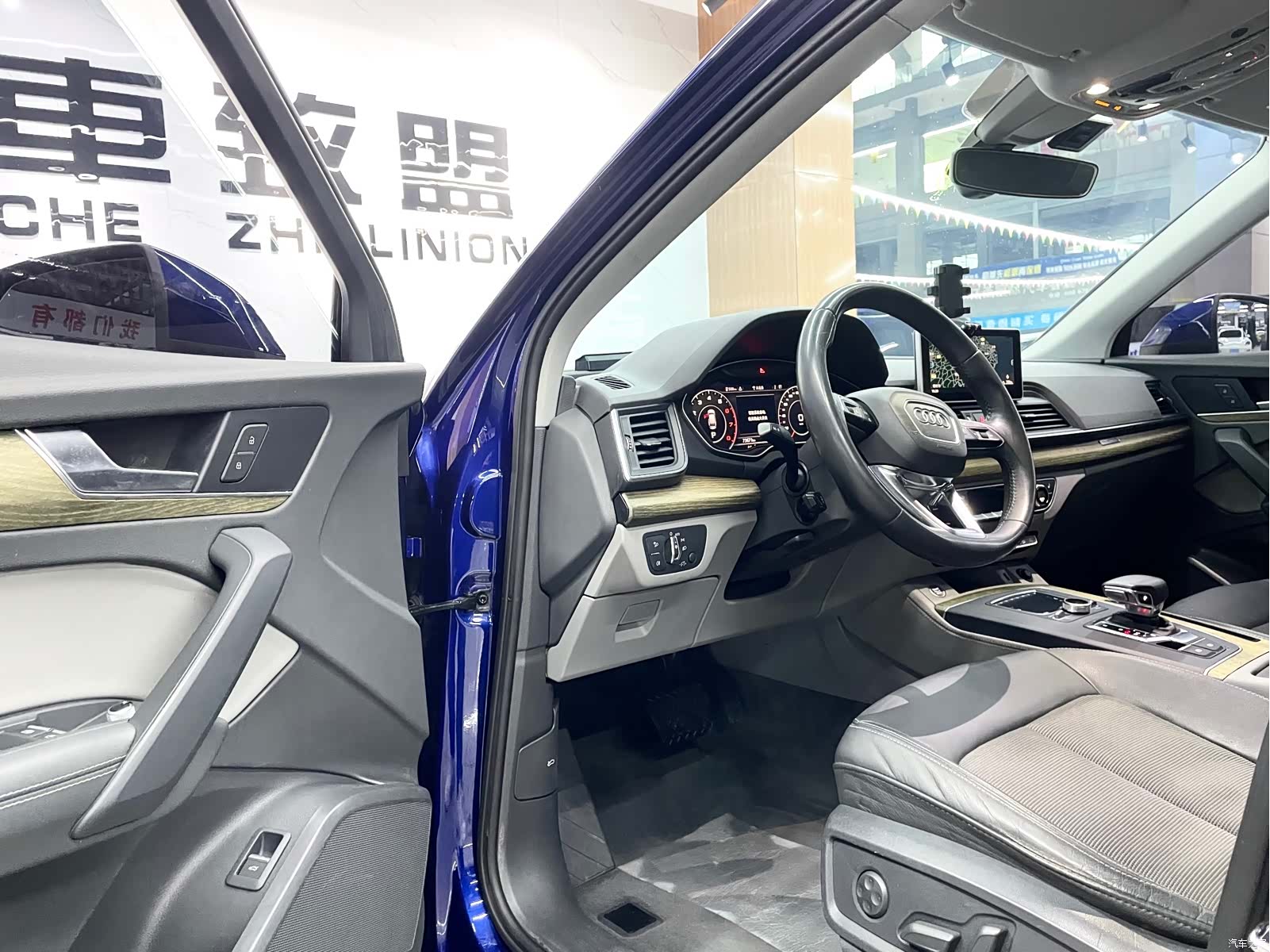 Audi Q5L, 2019 7