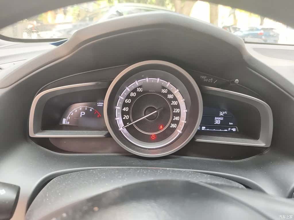 Mazda CX-4, 2017 4
