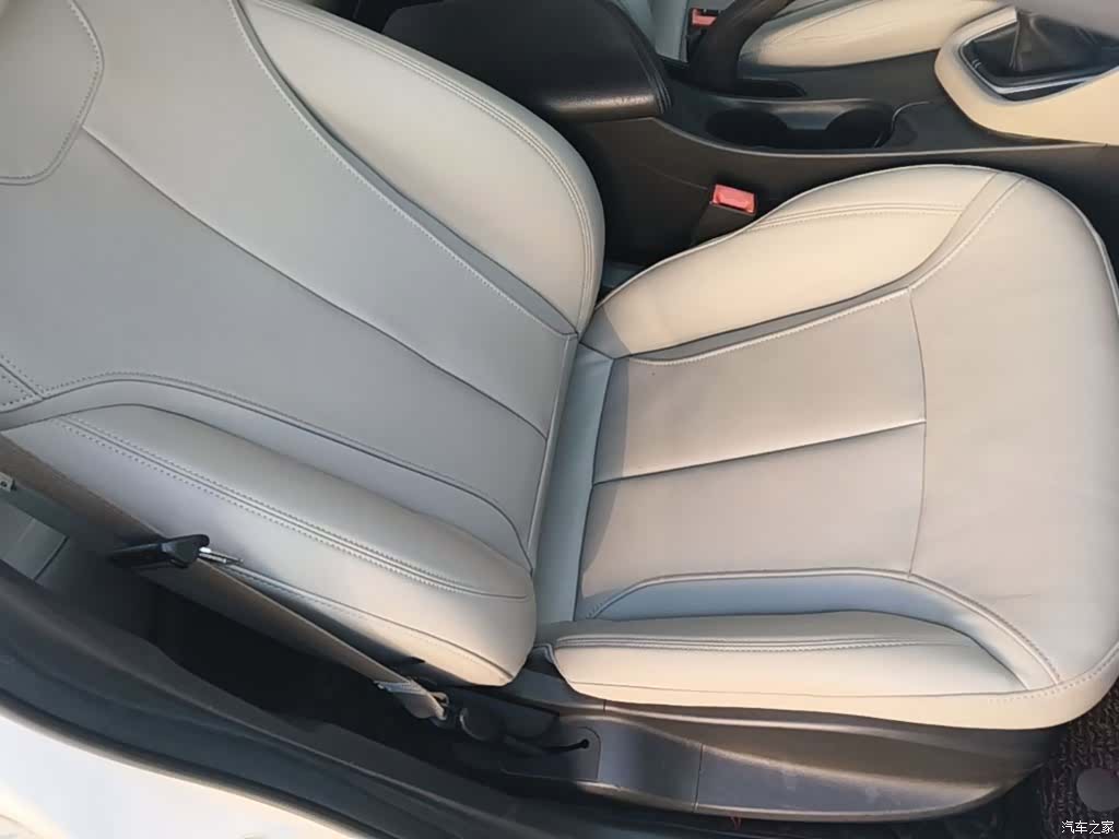 Buick V, 2018 25
