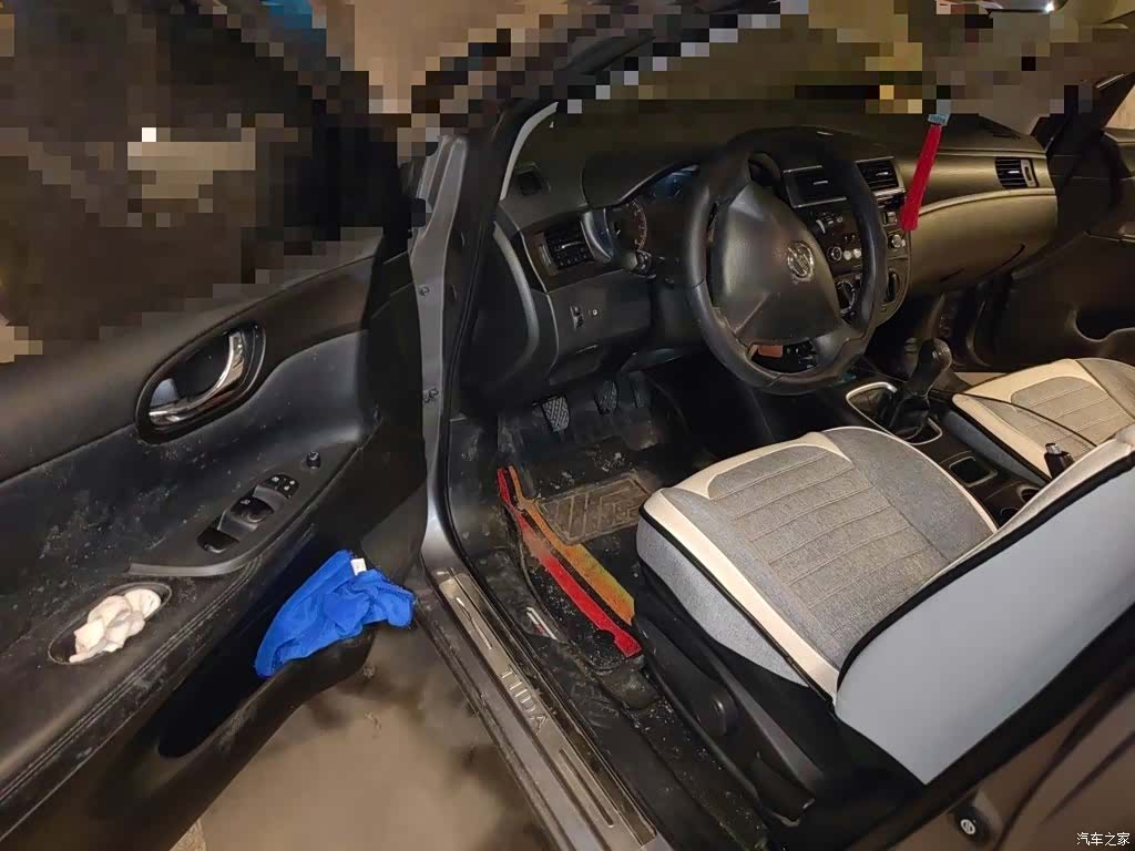Nissan Tiida, 2014 17