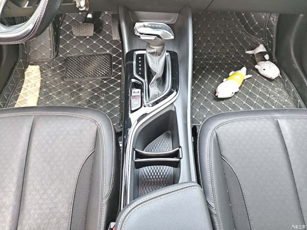 Buick Verano, 2023 10