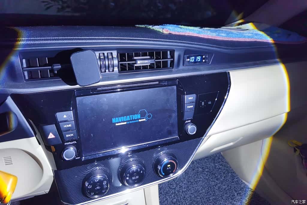 Toyota Corolla, 2015 13