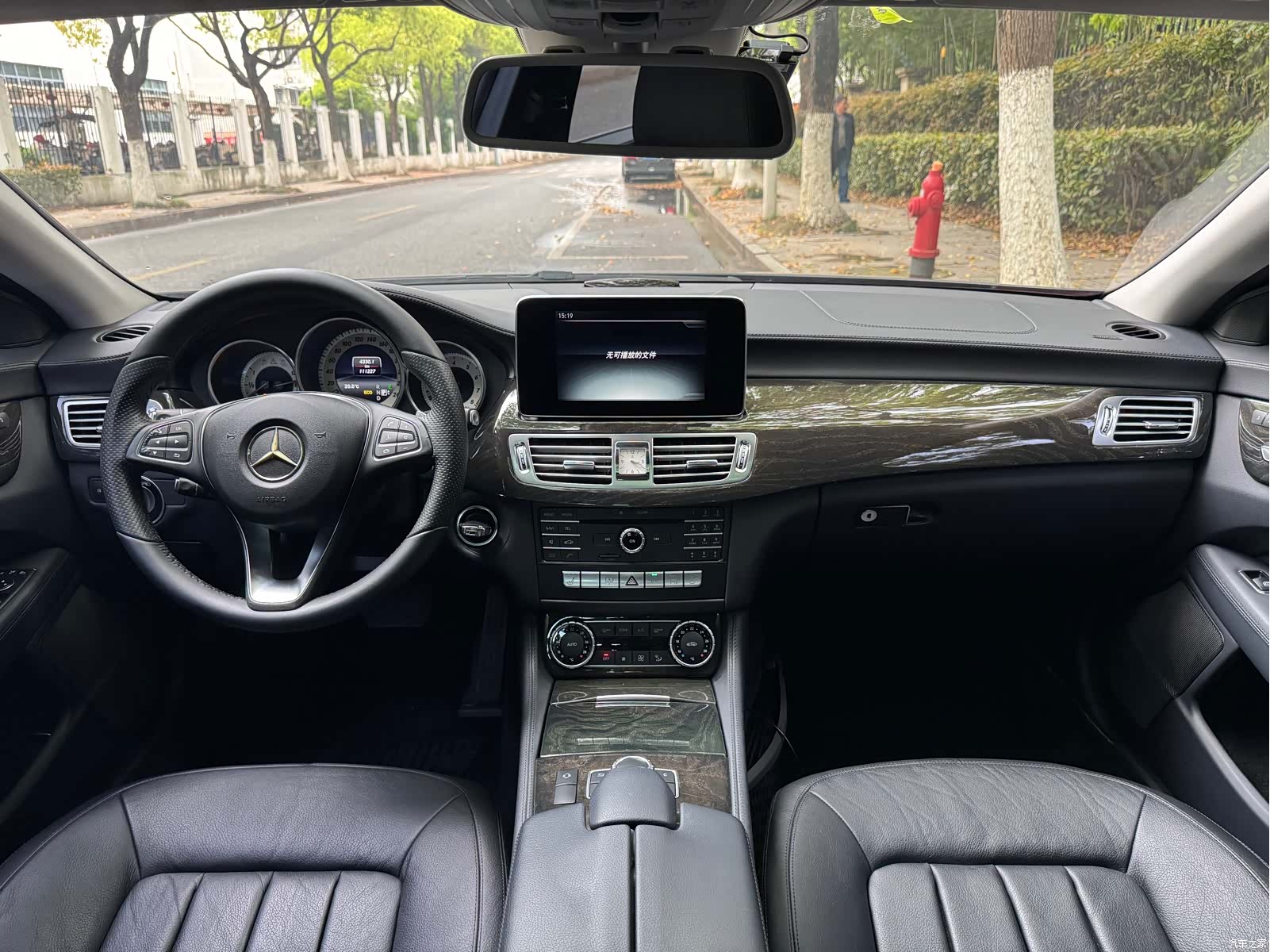 Mercedes-Benz CLS, 2015 15