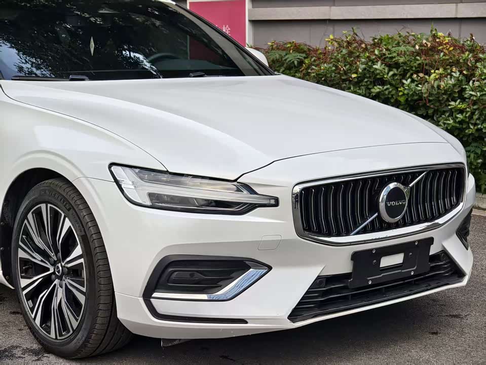 Volvo S60