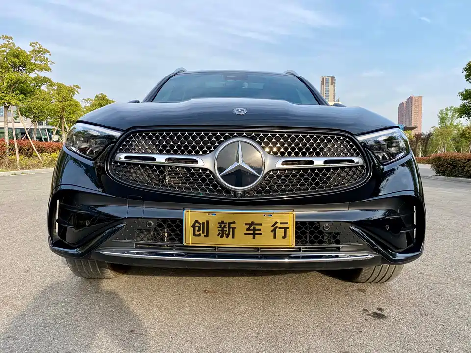 Mercedes-Benz GLC Mercedes-Benz GLC