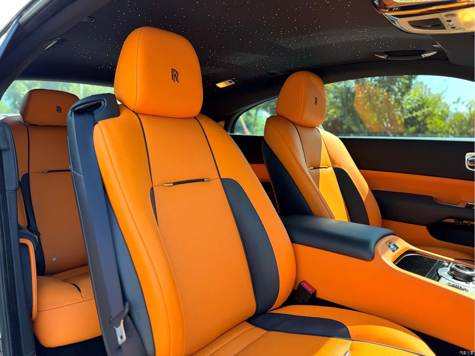 Rolls-Royce Wraith, 2014 17